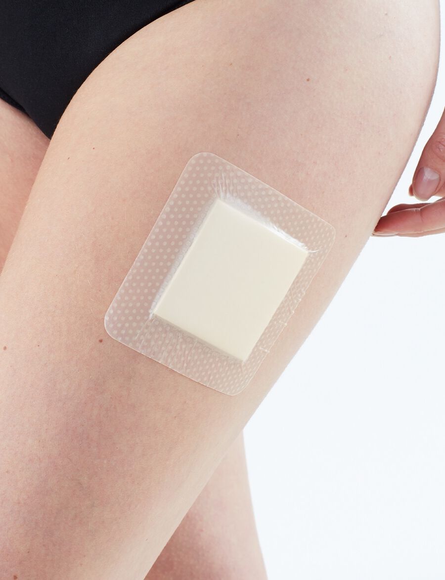 Neo G Silicone Foam Absorbent Dressing, 4 x 4, , large image number 2