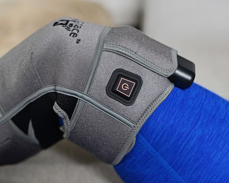 Battle Creek Embrace ™ Relief Knee Wrap Portable, 3 Temperature