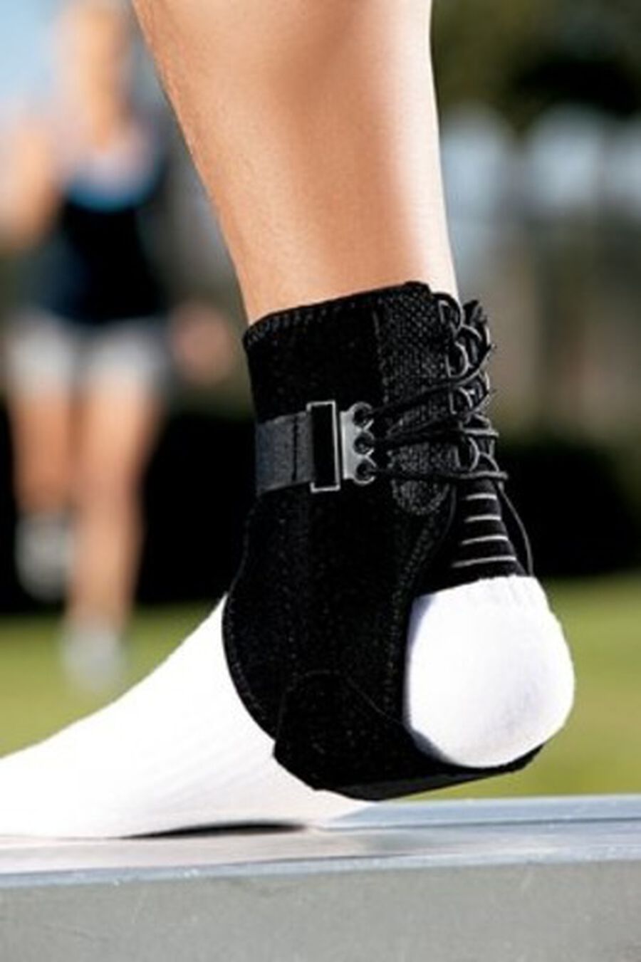 Ace Ankle Brace with Side Stabilizers, One Size, , large image number 4