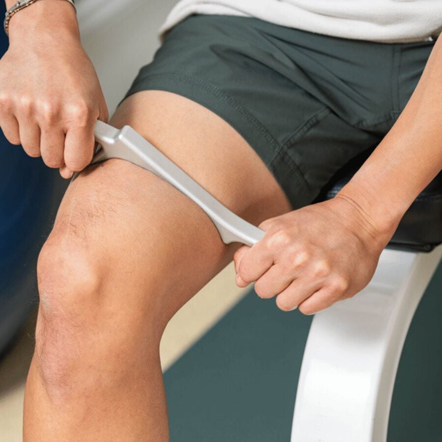 Alleviate Runner’s Knee Essentials, , large image number 1