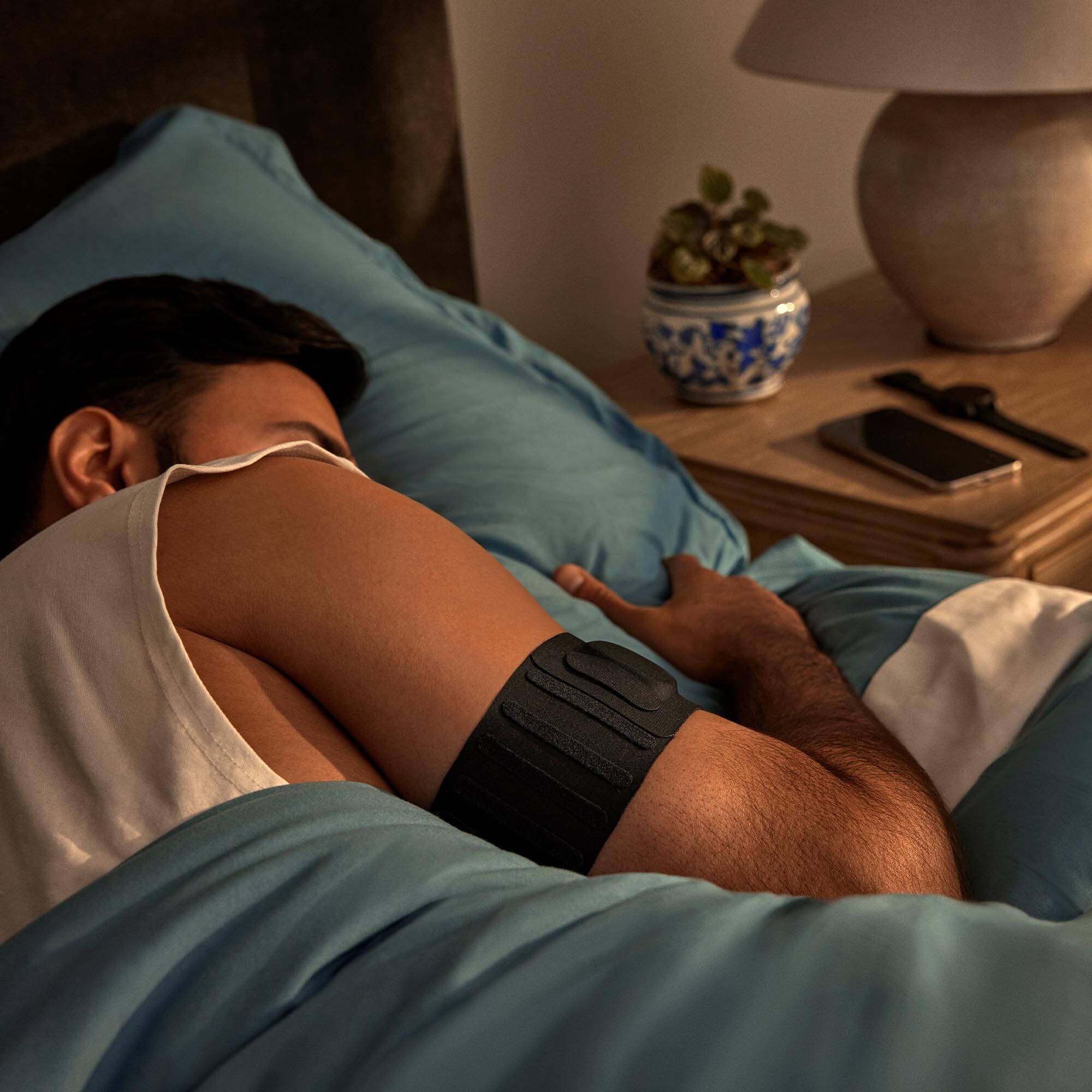 42026m-Garmin-Index-Sleep-
