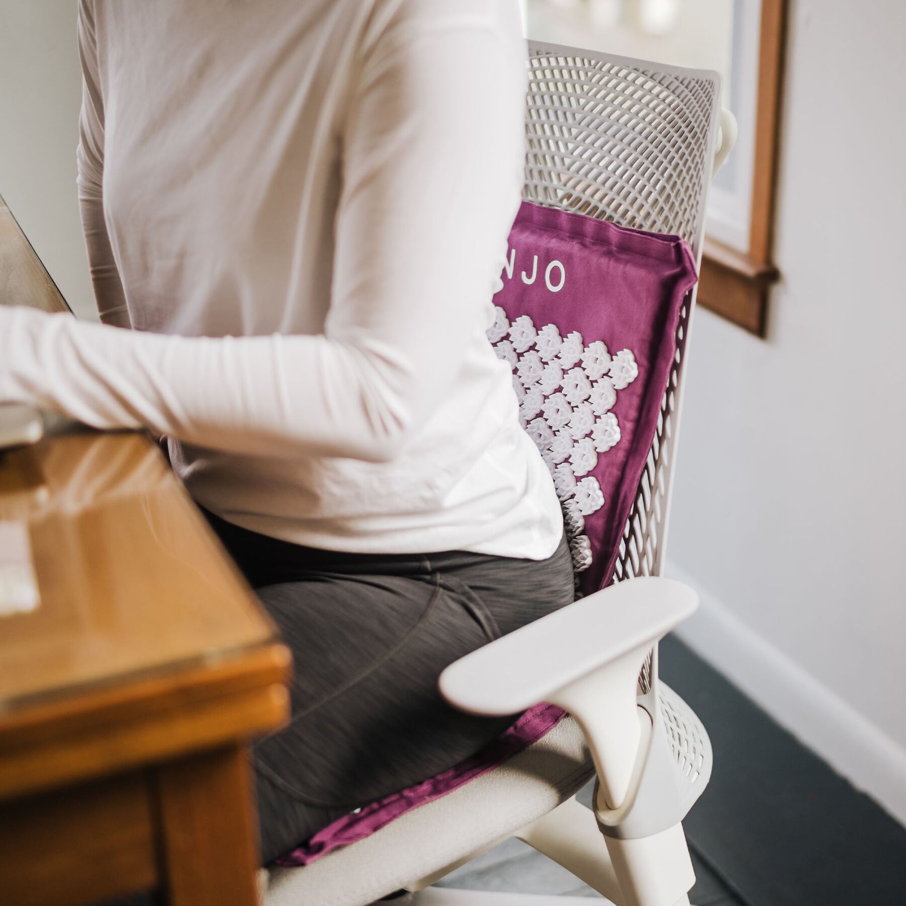 HSA Eligible Kanjo Memory Acupressure Mat Set with Pillow, Amethyst