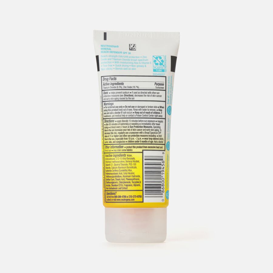 Neutrogena Mineral Beach Defense Active Performance Body Lotion, SPF 30, 3 oz., , large image number 1